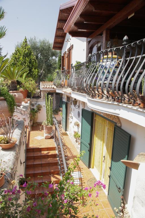 マッティナータ Il Casale Delle Principesseヴィラ 部屋 写真
